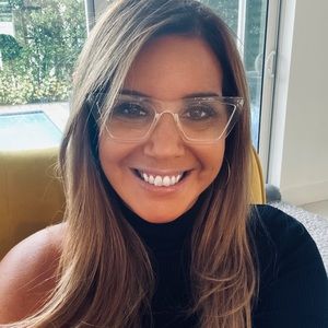 Meet your Posher, Ana